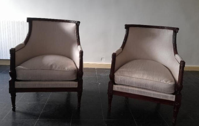 Duo de Bergères en acajou de style Empire / rénovation complète