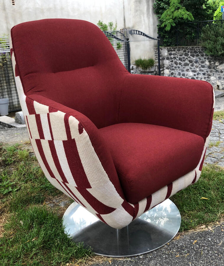 Fauteuil contemporain pivotant / Recouverture